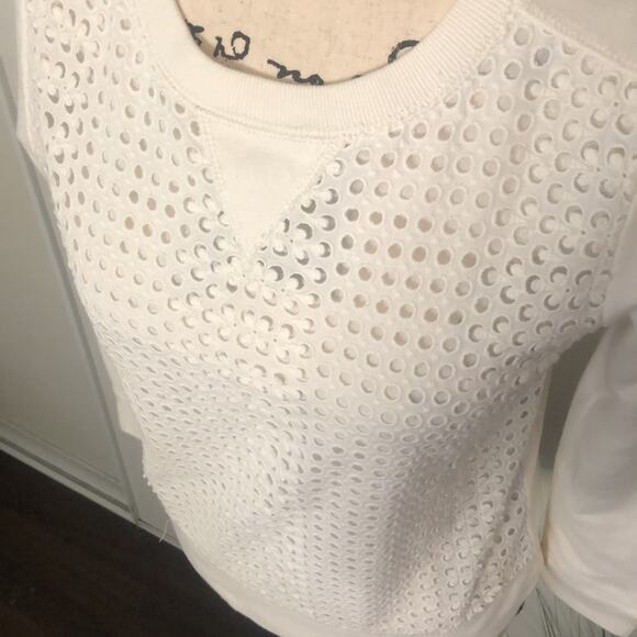 J.Crew White Sweater with detail design Size XS - Picture 2 of 5
